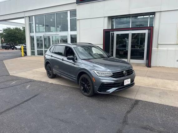 VOLKSWAGEN TIGUAN 4MOTION 2022 3VV8B7AX1NM045892 image